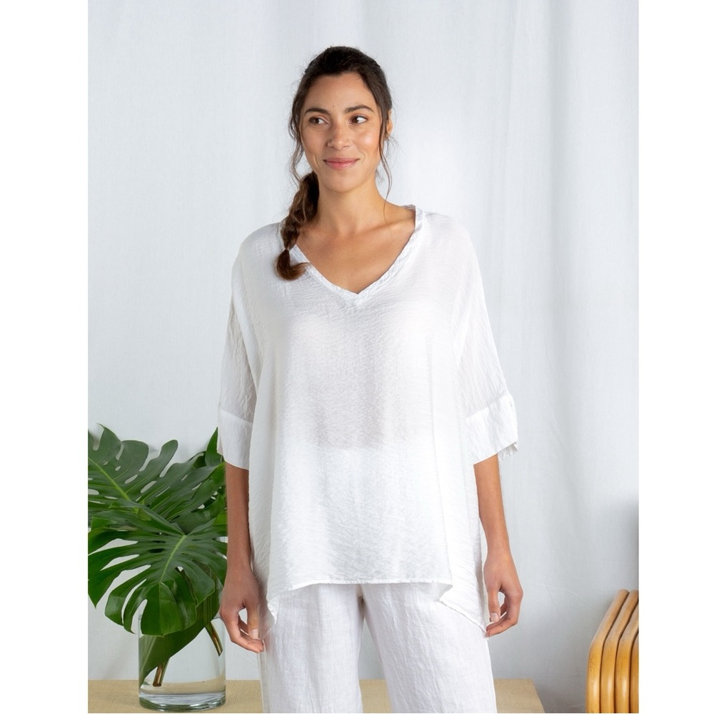 Cut Loose LagenLook V Neck Boxy Top White Parachute One Size Oversized Coastal